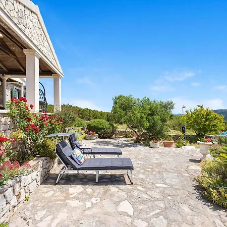 Gorgeous In With Wifi בית נופש Žirje