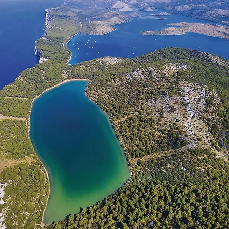 Gorgeous In With Wifi בית נופש Žirje