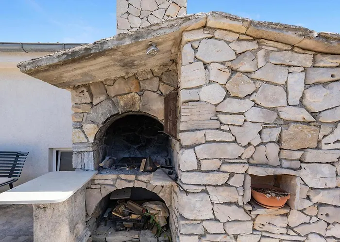 Gorgeous In With Wifi *